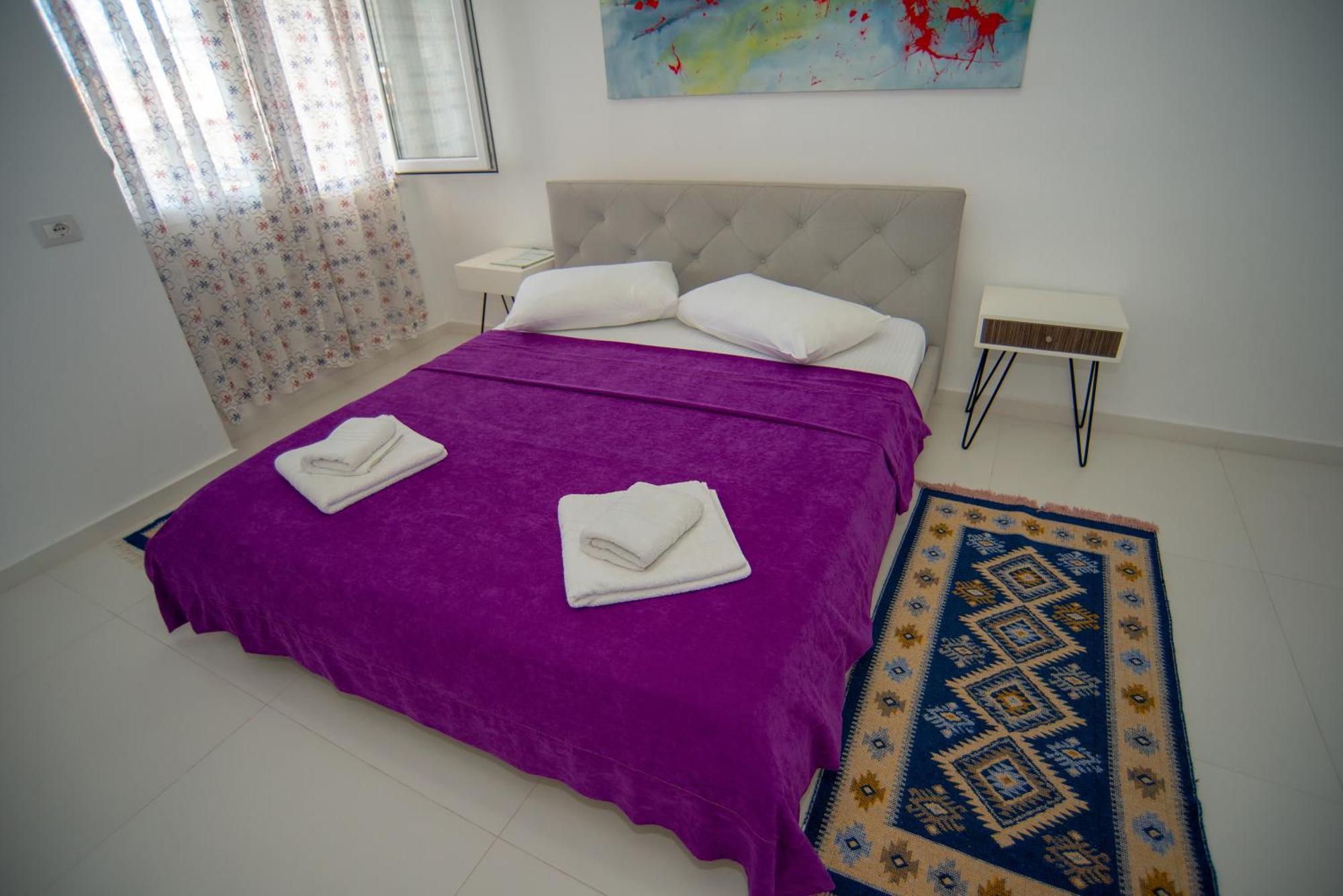 Bougainville Bay Apartments ซารานเดอ ห้อง รูปภาพ