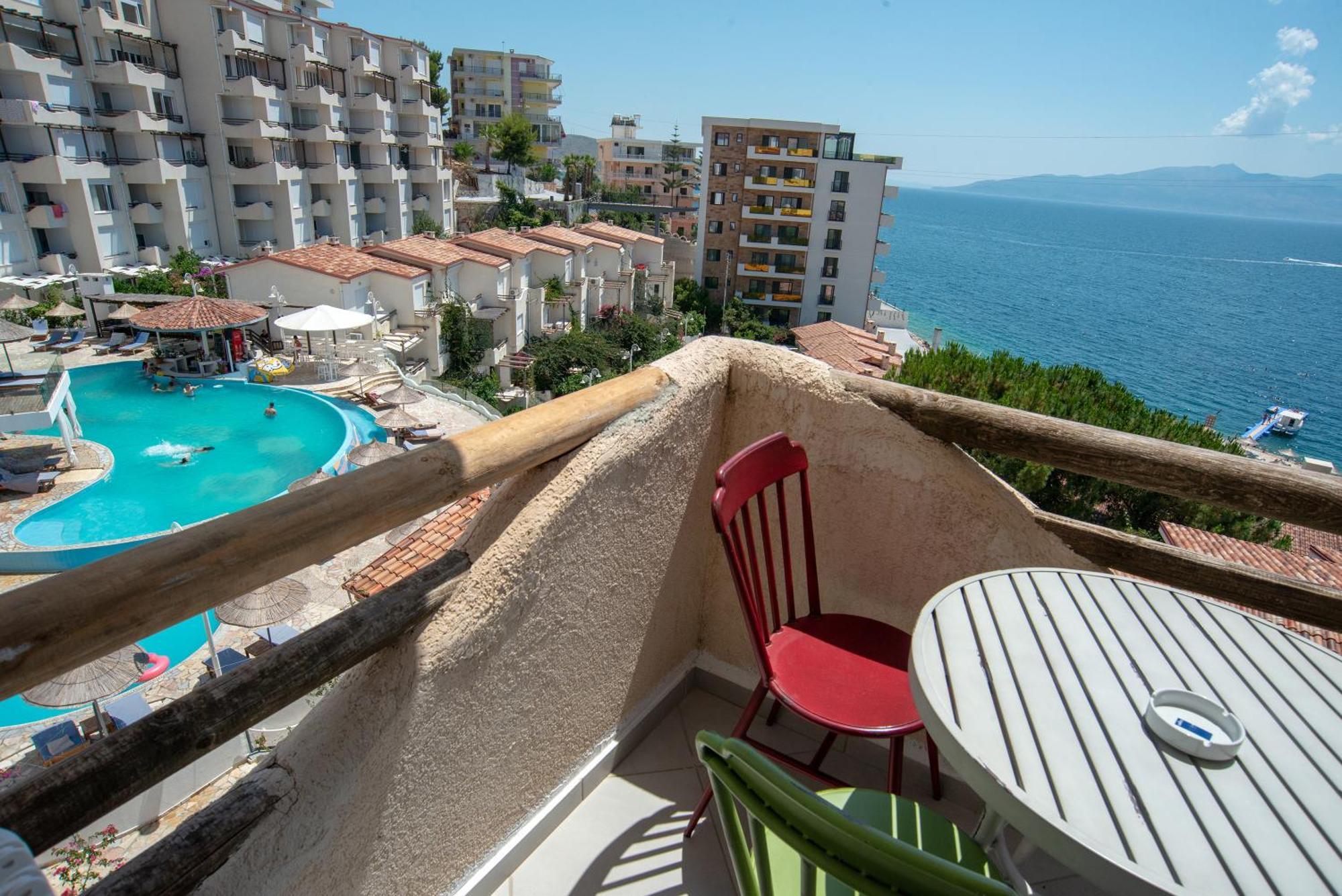 Bougainville Bay Apartments ซารานเดอ ห้อง รูปภาพ